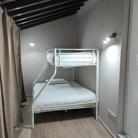 아파트 T4 De Dos En Centro *